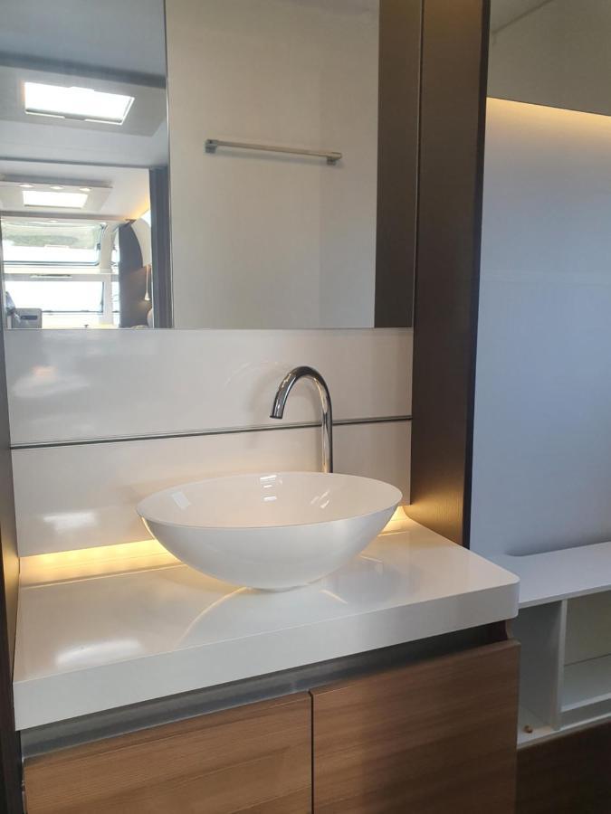 Lane Tiny Homes, Nahe Hannover Messe Экстерьер фото