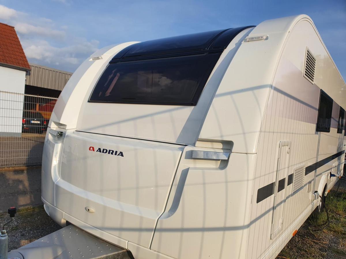 Lane Tiny Homes, Nahe Hannover Messe Экстерьер фото